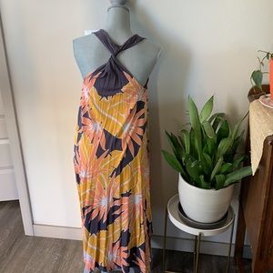 Gorgeous floral maxi dress